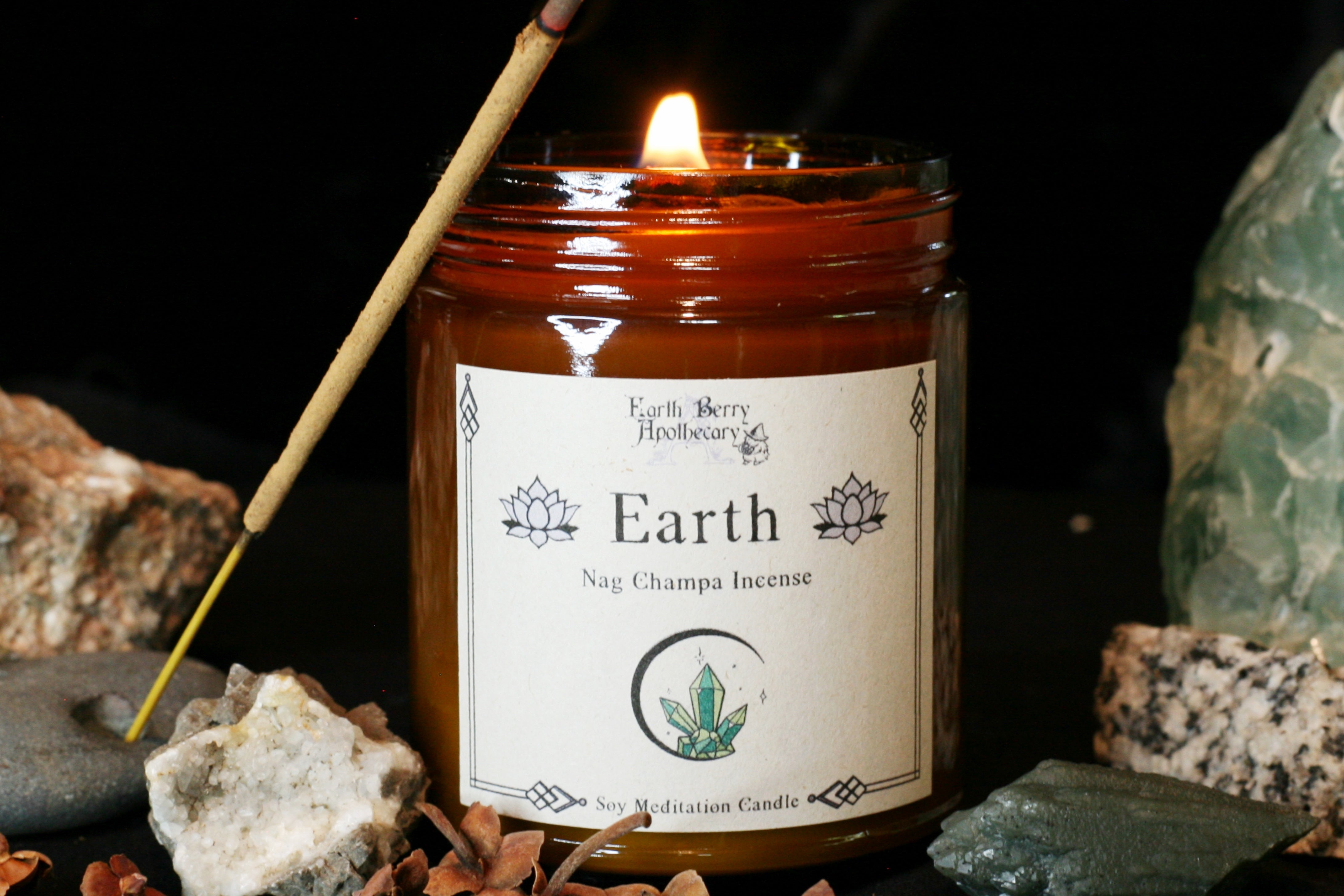 Earth Crackling Wood Wick Meditation Candle by Earth Berry Apothecary